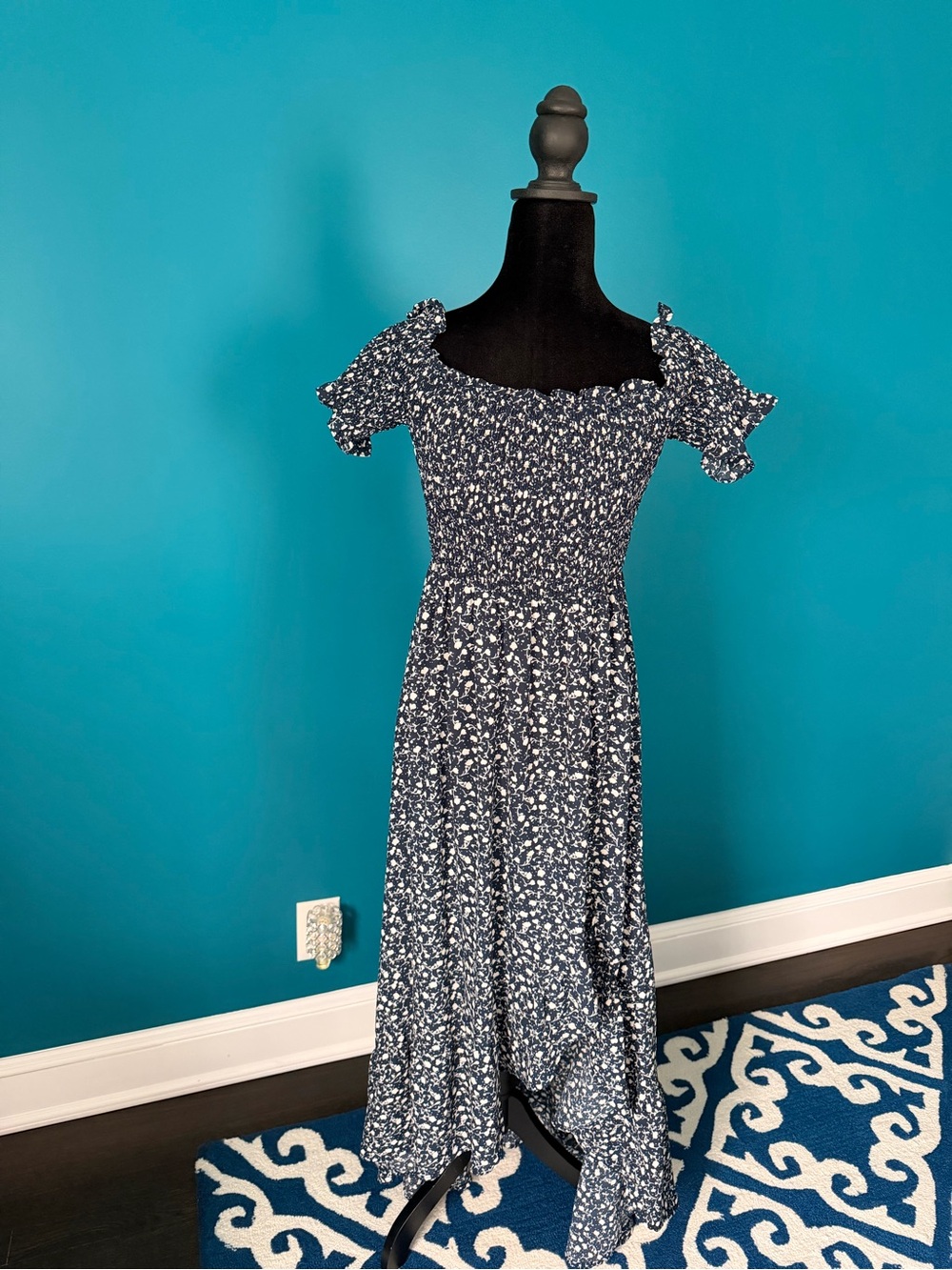 Francesca's Collections Navy and White Floral Off-Shoulder Maxi Dress